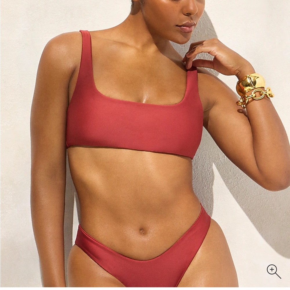 Claudia bikini top in Classic Sculpt Carolina Clay